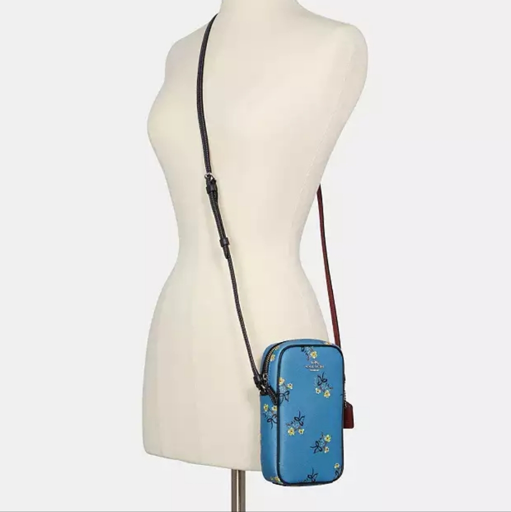 Coach - North/South Crossbody phone bag